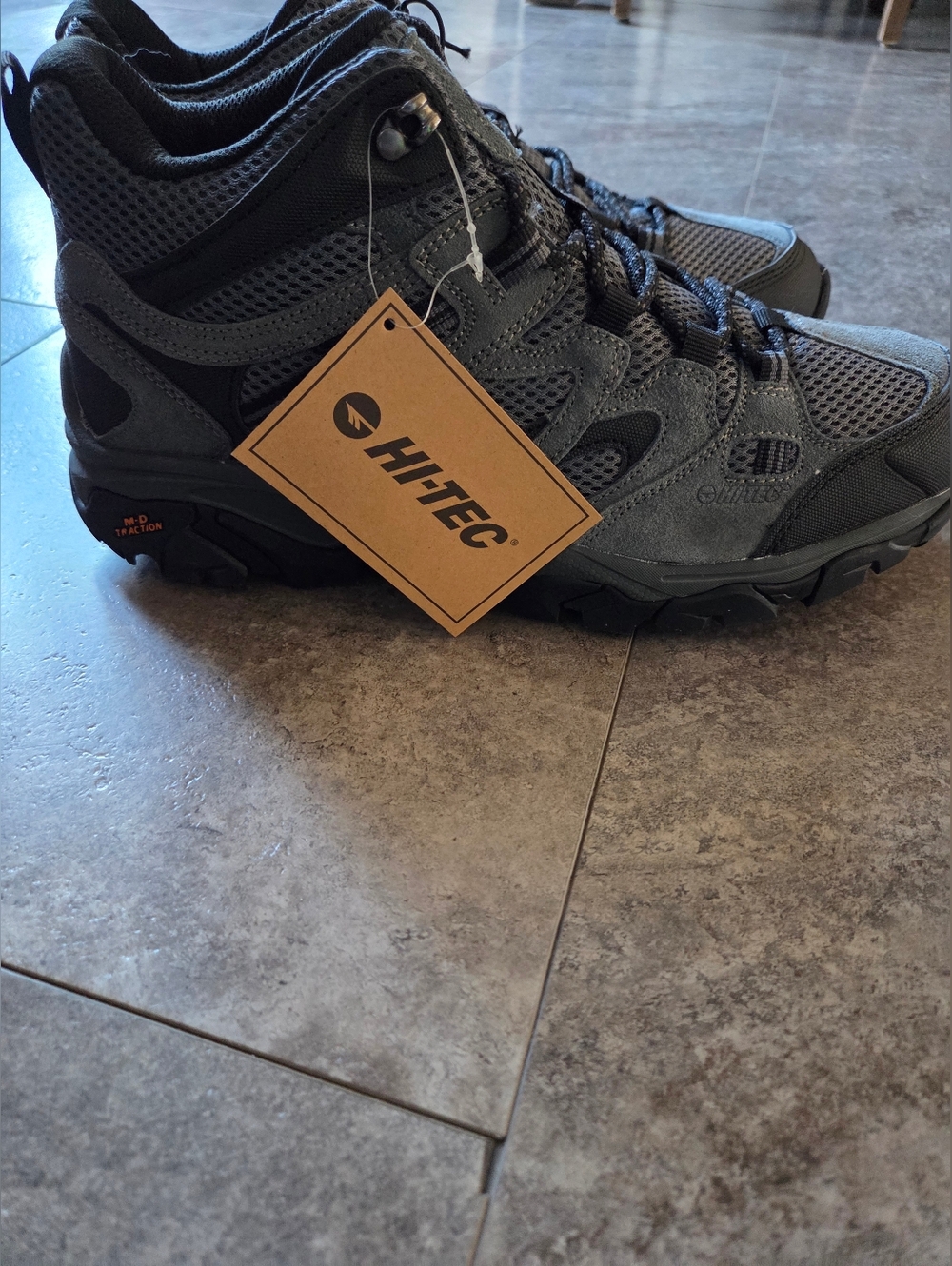 Hi-Tec Men's NEW Dark Gray Hiking Boots
